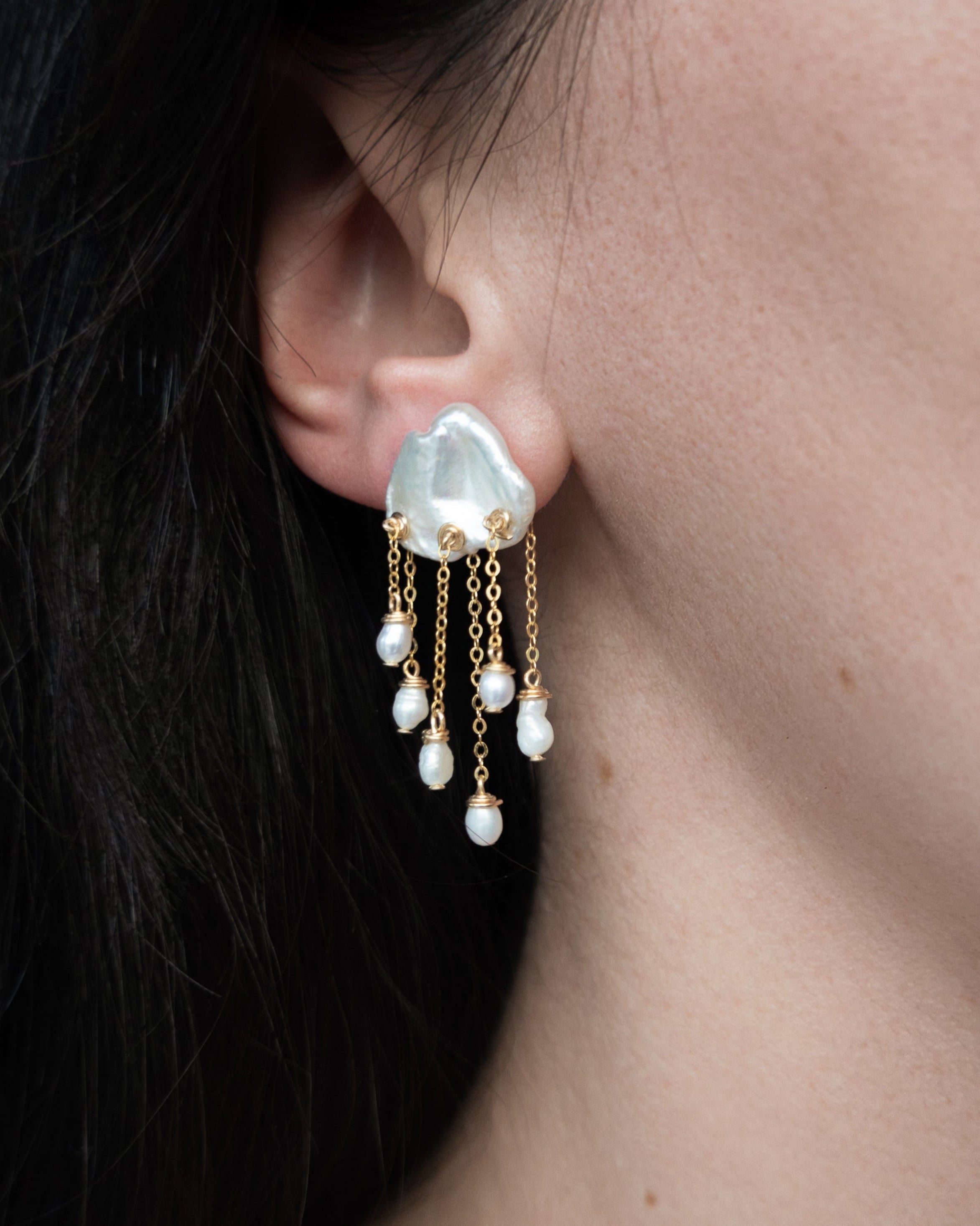 マーダーポーレン ピアス Thunderstorm - | Adorn Pili | Pearl Statement Jewelry