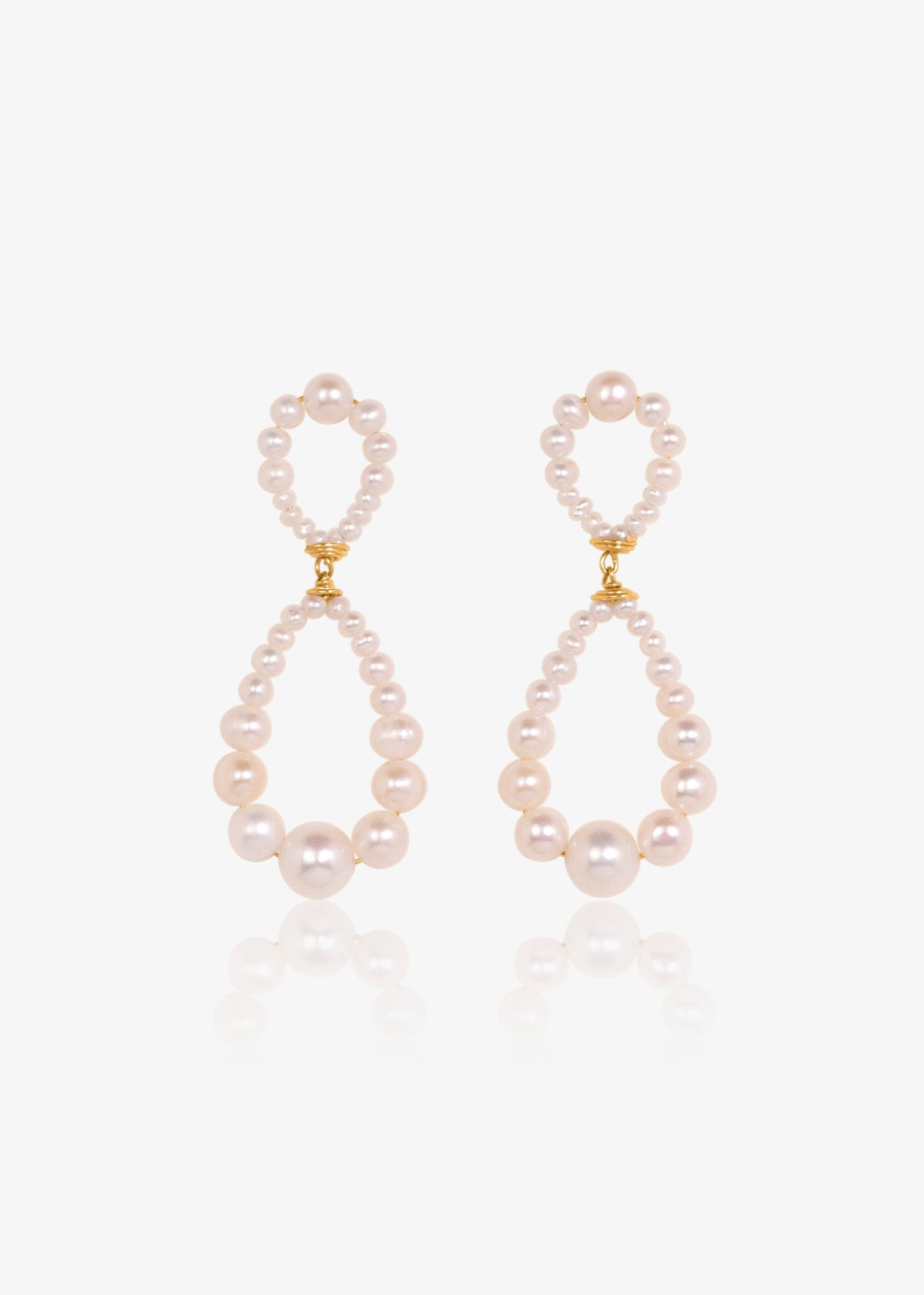 Adorn Pili Infinity Pearl Earrings 14K Gold-Filled – Freshwater