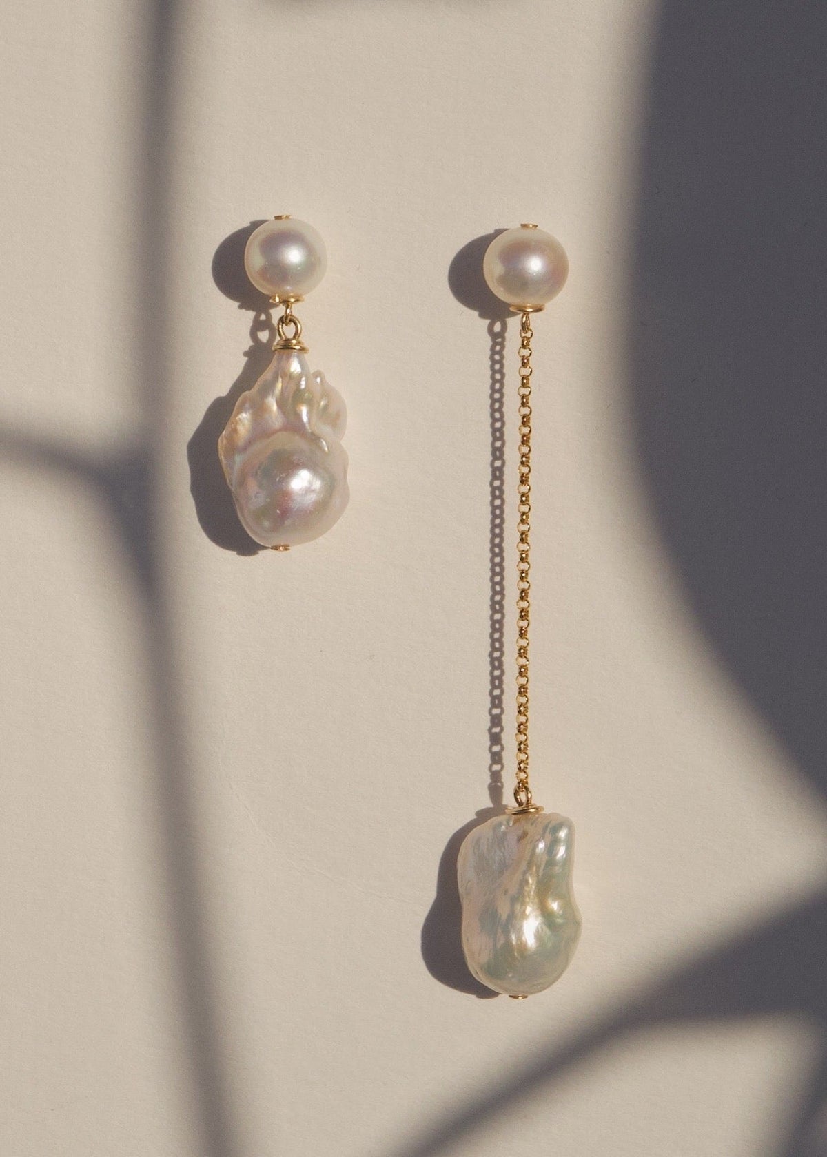Why Modern Women Are Redefining Pearls - For decades, pearls have been seen as symbols of grace and tradition, often reserved for heirloom necklaces or special occasions. But today, something is shifting. A new generation of women is reclaiming pearls, tu