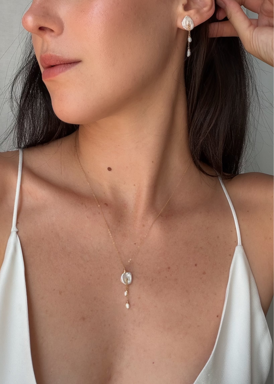 Lily Necklace