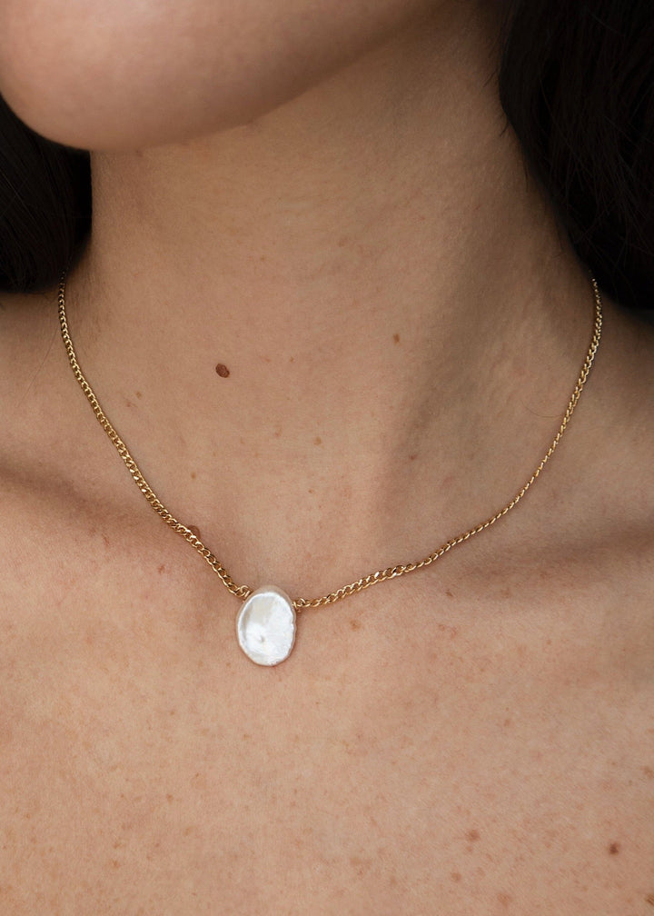 Large keshi pearl choker with gold-filled curb chain