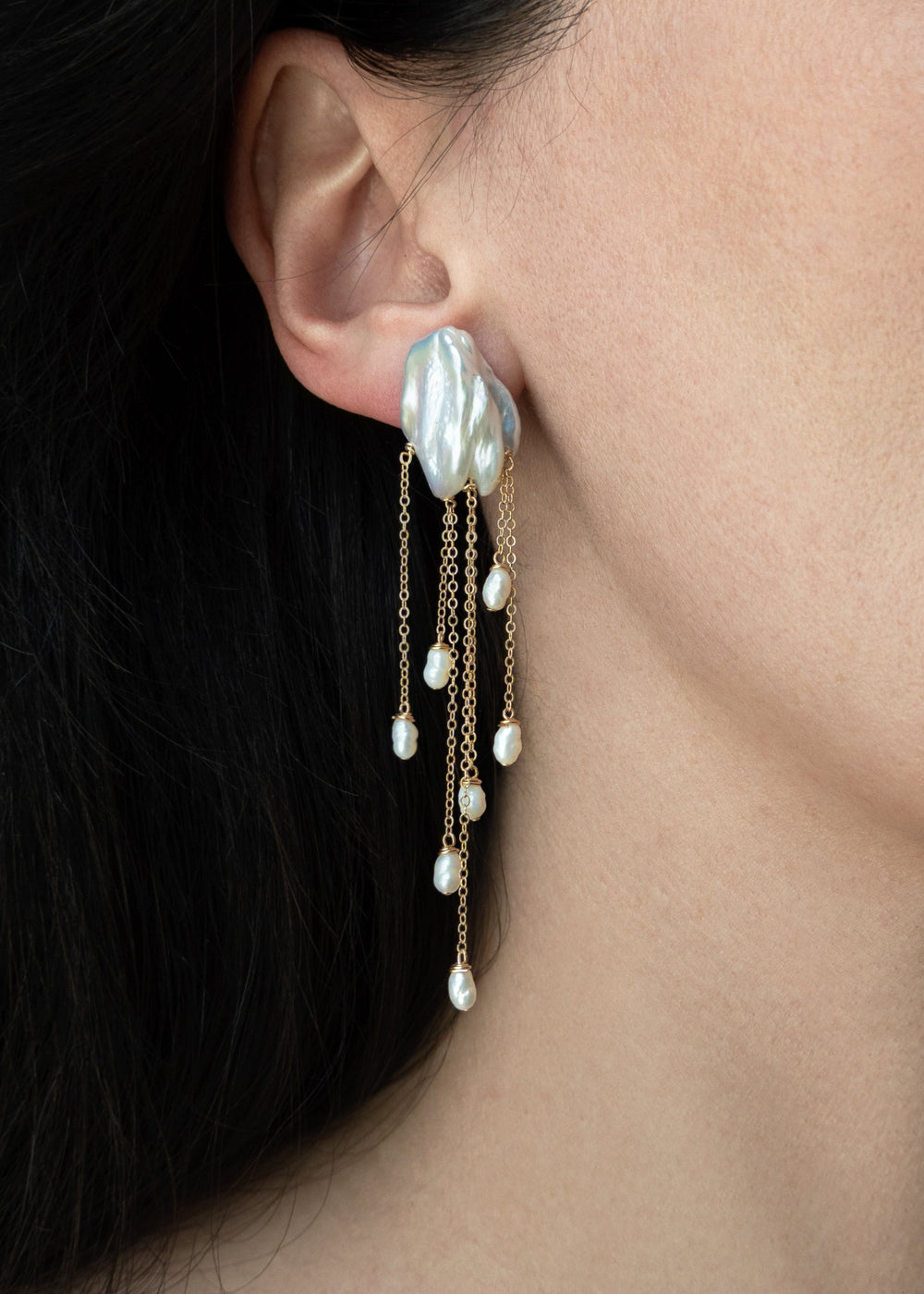 Gold-filled fine earring with two keshi pearls and baroque pearls