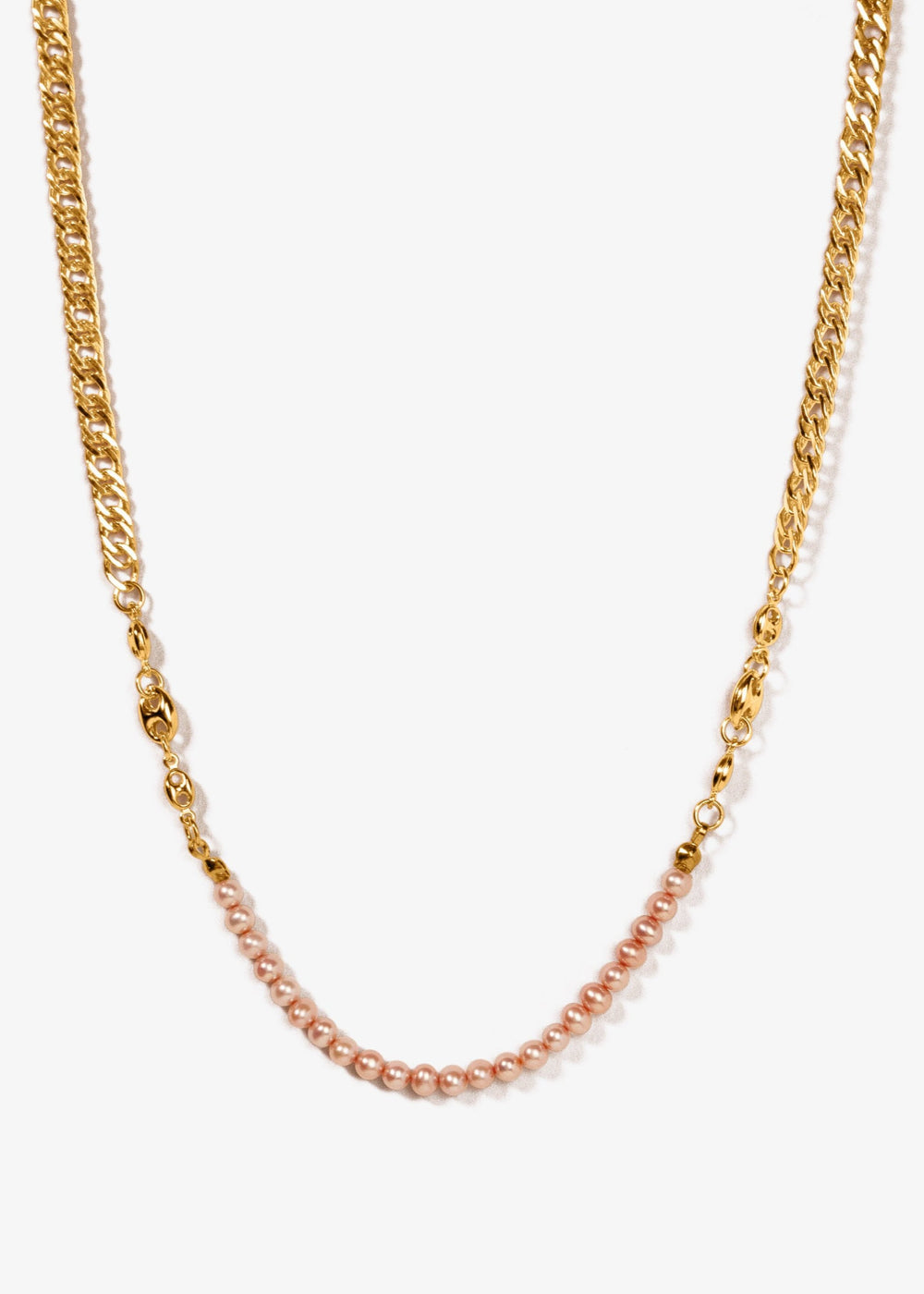 Classy necklace with gold-filled chunky chain and pink pearls