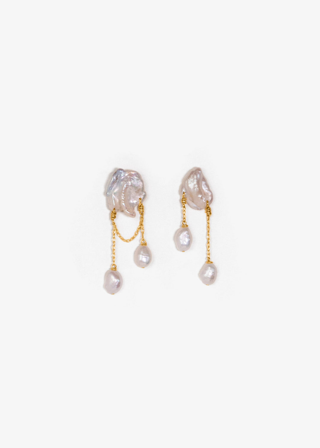 Solid gold earrings with keshi and baroque pearls