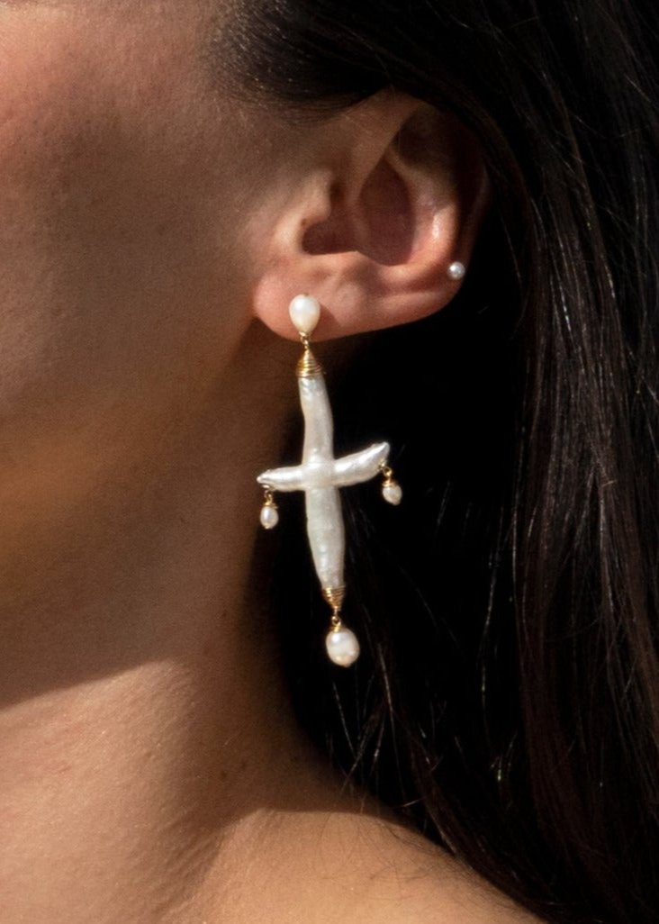 Cross pearl earrings with tear drop pearls